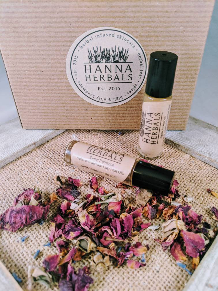 Jasmine Rose Roll On Perfume - Hanna Herbals